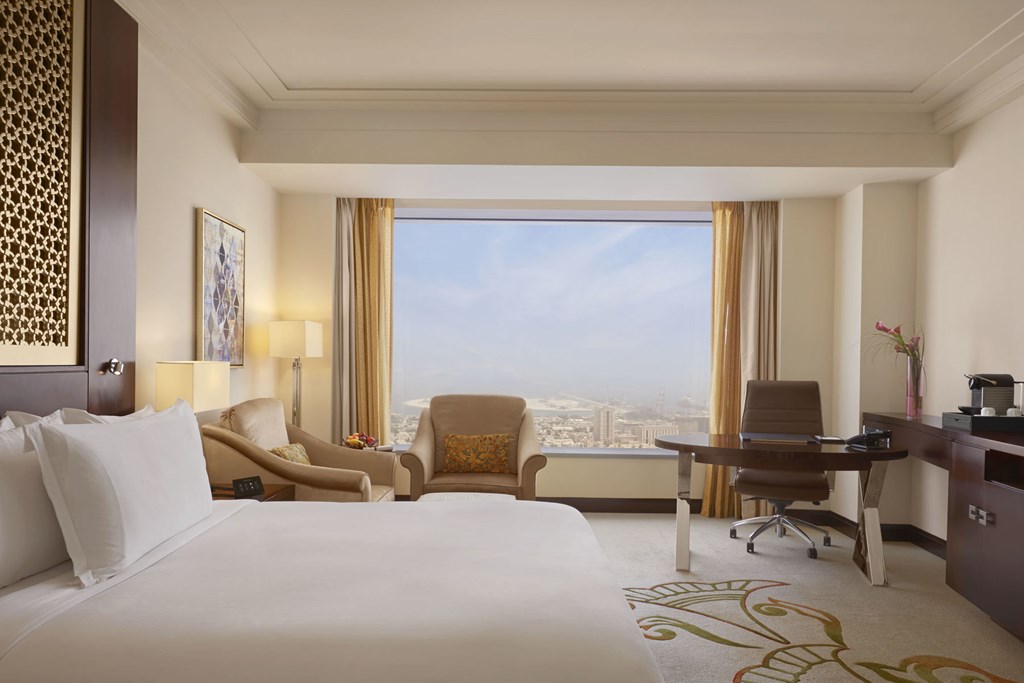 Conrad Dubai: Room