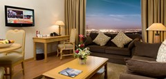 Crowne Plaza Dubai - Sheikh Zayed Road: Room - photo 2