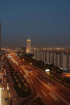 Crowne Plaza Dubai - Sheikh Zayed Road: Hotel exterior - photo 15