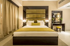 Gevora Hotel: Room - photo 7
