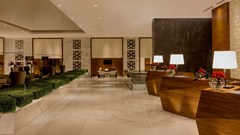 Sheraton Grand Hotel: Lobby - photo 1