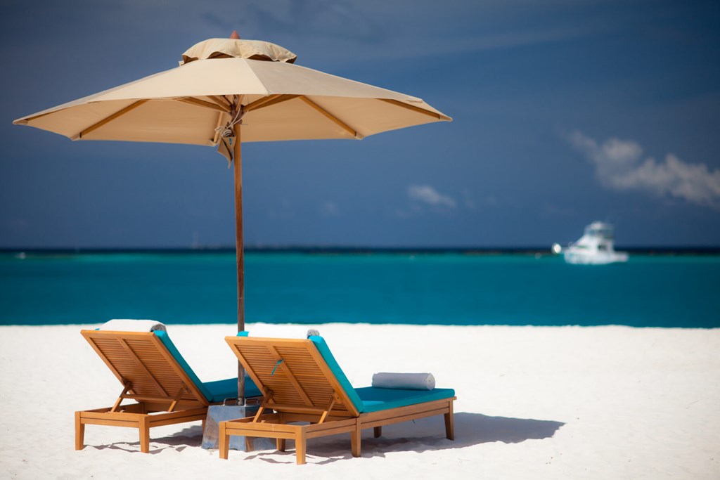 Sun Siyam Iru Fushi Maldives: Beach
