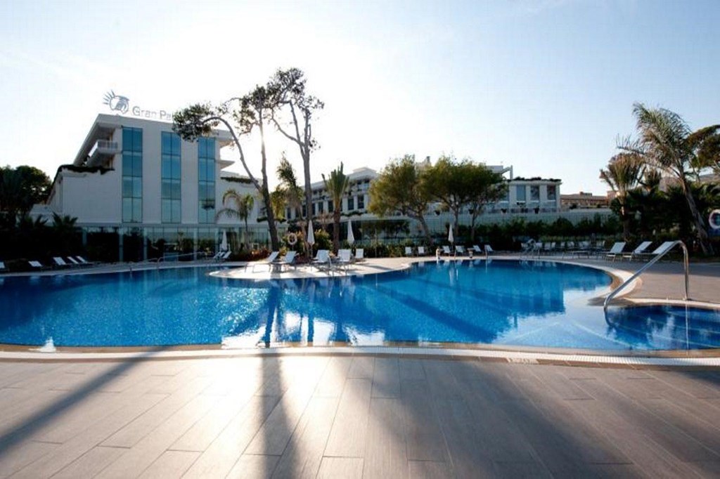 Gran Palas Hotel: Pool