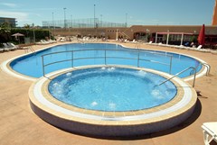 Gran Hotel La Hacienda: Pool - photo 10