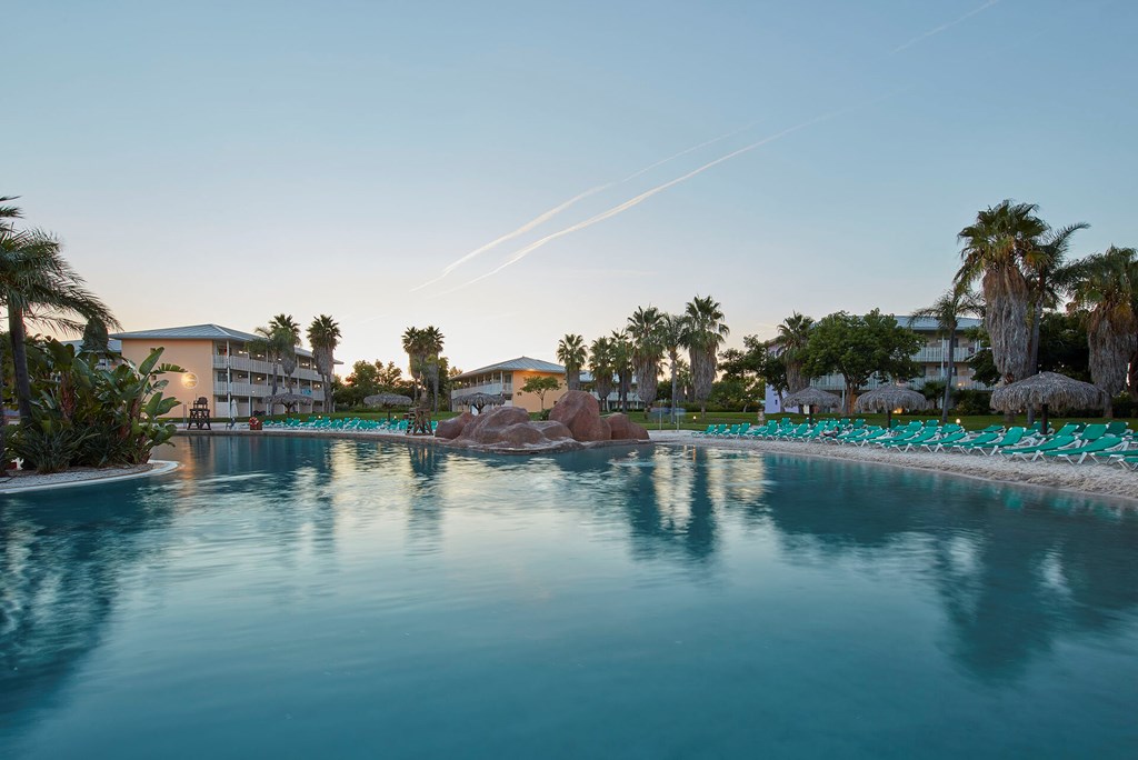 Portaventura Hotel Caribe + Tickets Included: General view