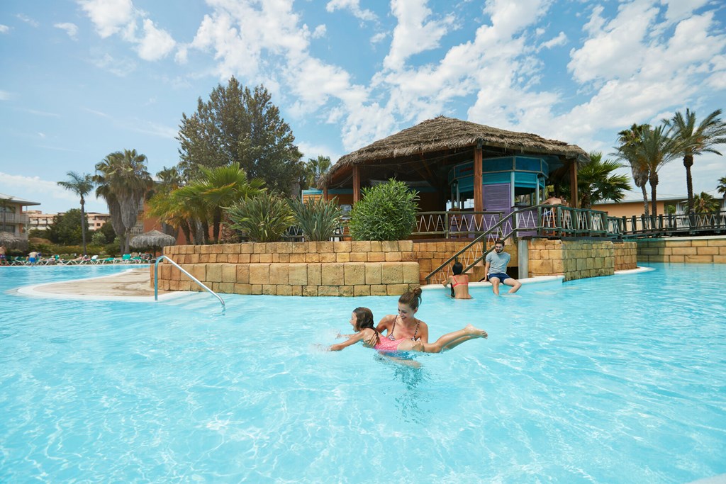 Portaventura Hotel Caribe + Tickets Included: Pool