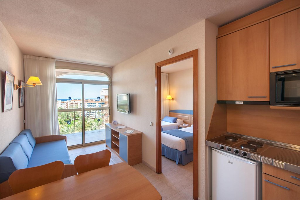 Dorada Palace: Room APARTMENT CAPACITY 5