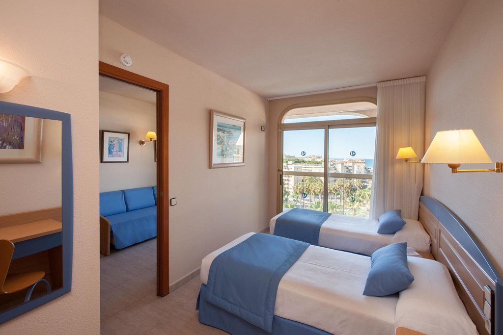 Dorada Palace: Room APARTMENT CAPACITY 5