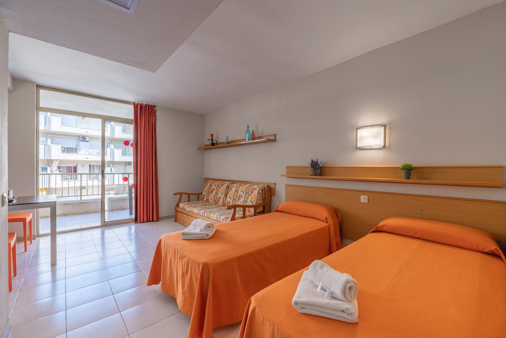 Salou Pacific: Room STUDIO CAPACITY 4