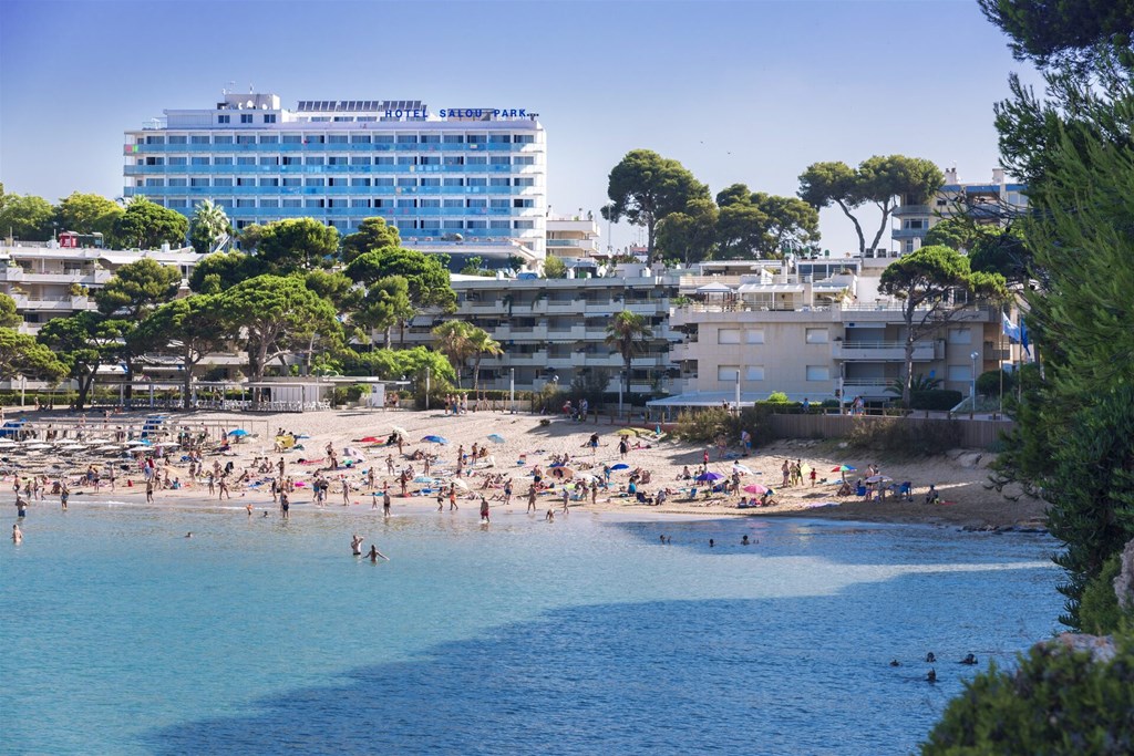 4R Salou Park Resort I: Beach