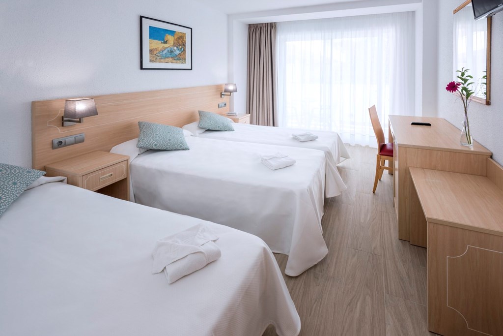 4R Salou Park Resort II: Room Double or Twin STANDARD