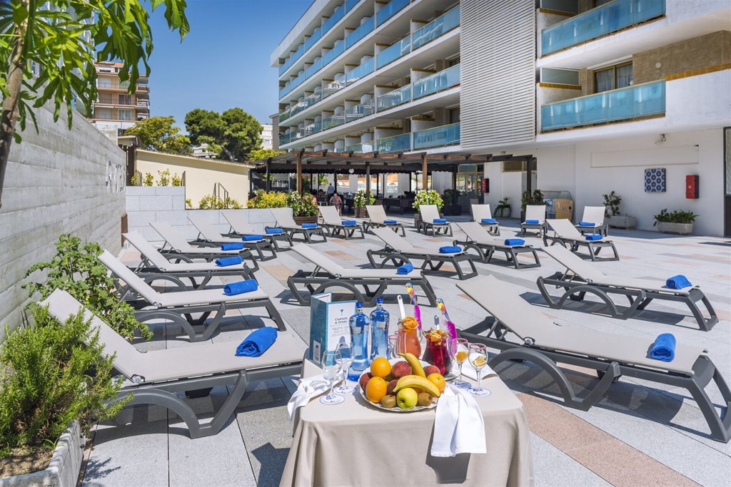 4R Salou Park Resort II: Terrace