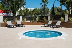 California III - IV: Pool - photo 4