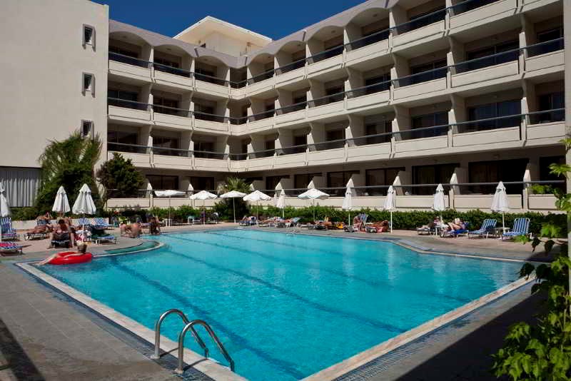 Island Resorts Marisol: Pool
