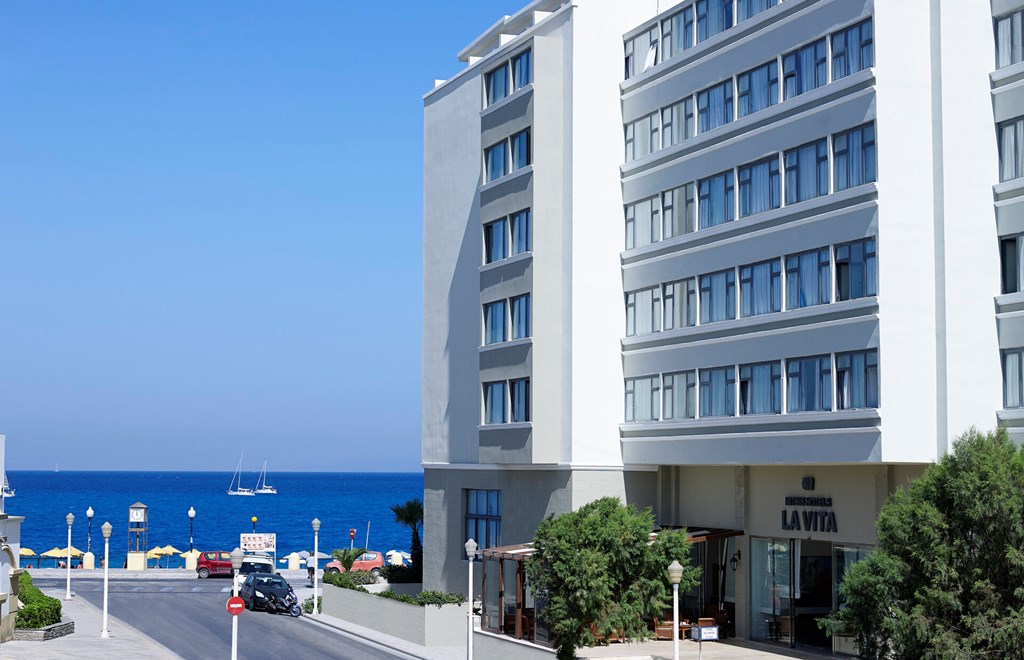 Mitsis La Vita Beach Hotel: General view