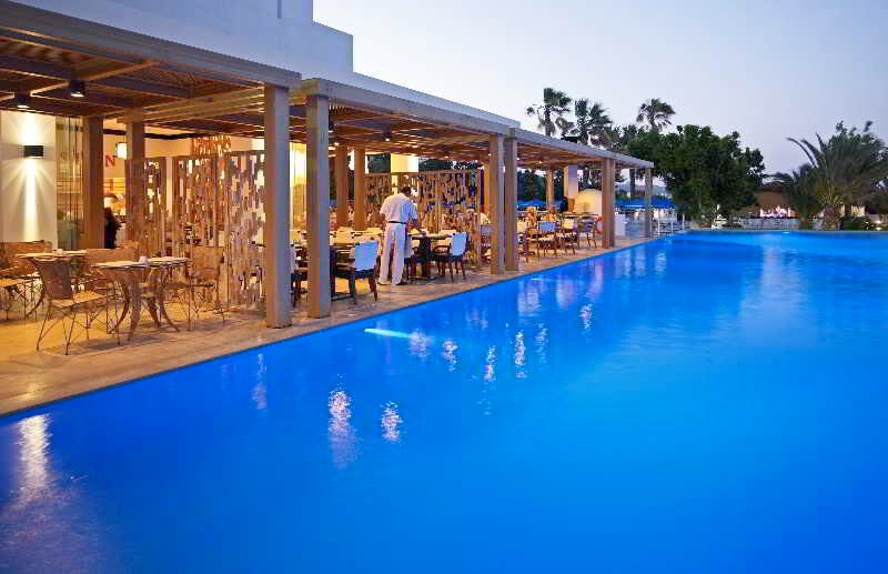 Mitsis Faliraki Beach Hotel & Spa: Restaurant