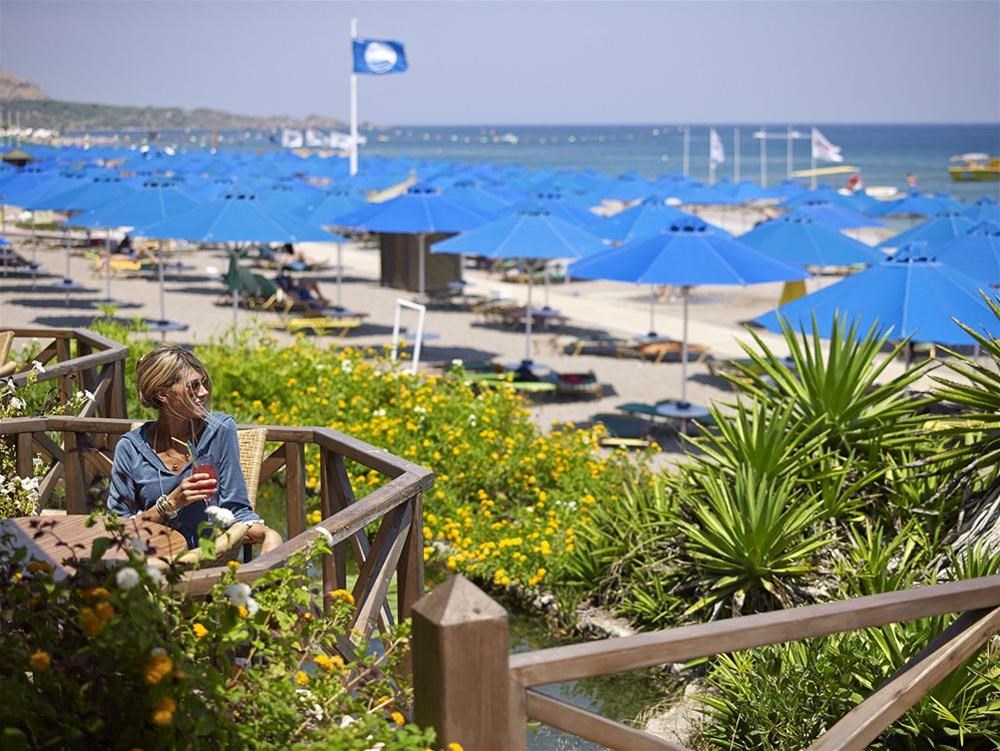 Esperides Beach: Terrace