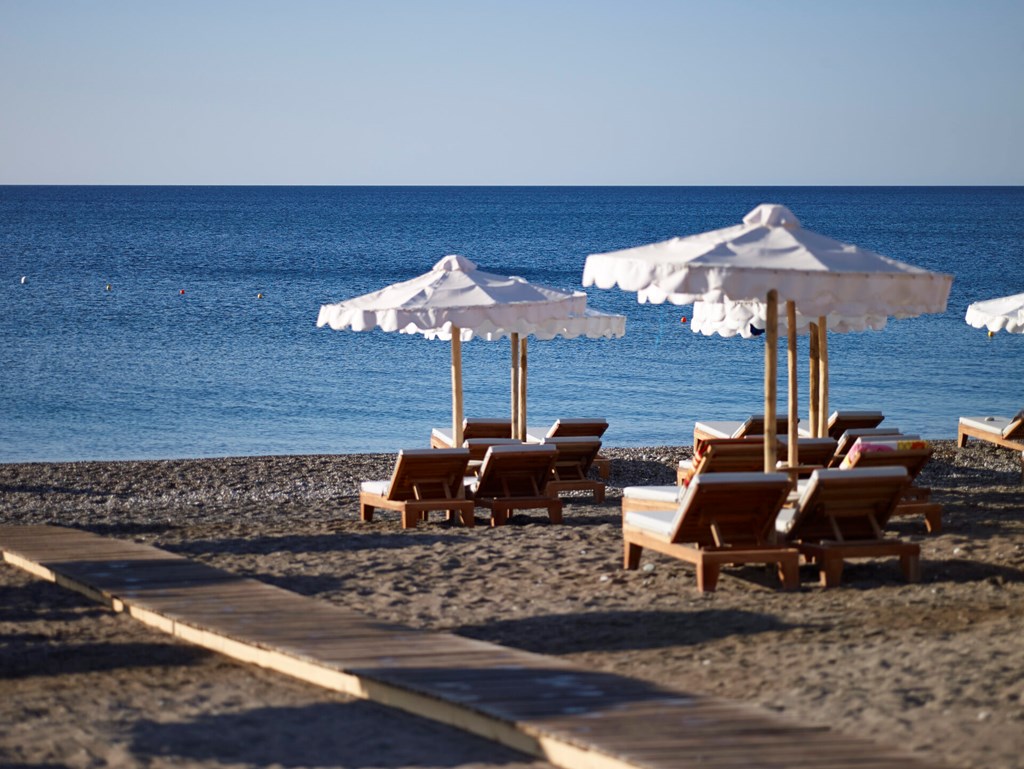 Mitsis Alila Resort & Spa: Beach