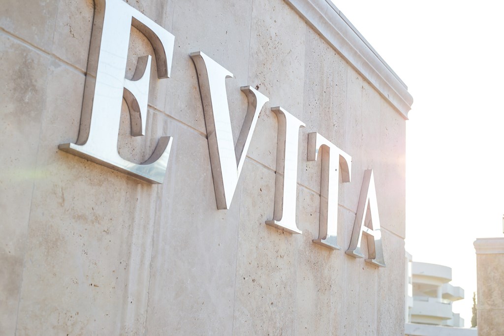 Evita Studios: General view