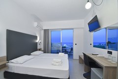 Evita Bay: Room Double or Twin SEA VIEW - photo 2