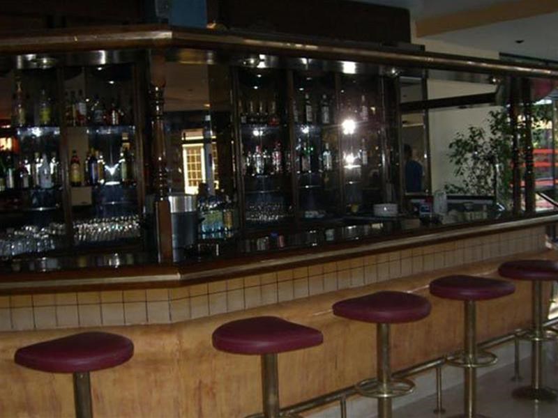 Evi Hotel Rhodes: Bar