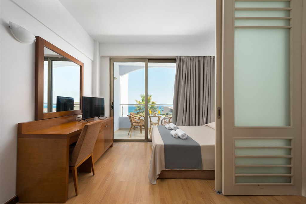 Lutania Beach: Room Double or Twin SEA VIEW