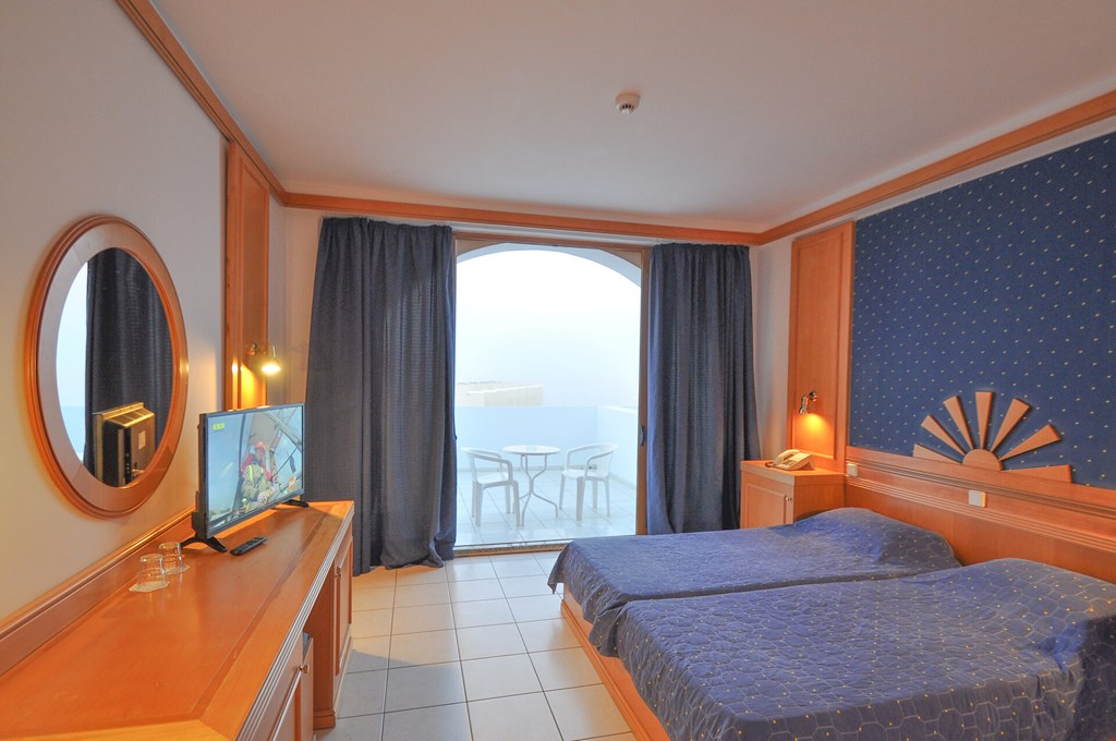 Alfa Beach Hotel: Room TRIPLE SIDE SEA VIEW