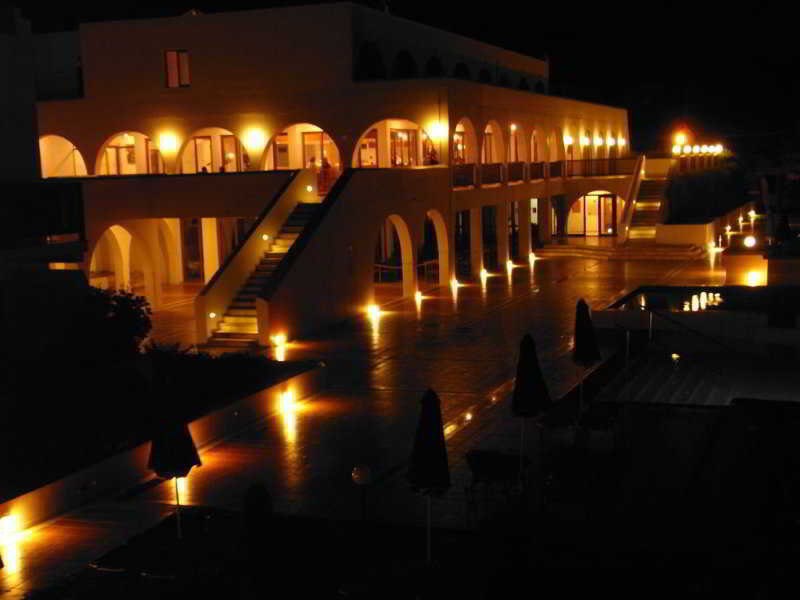 Alfa Beach Hotel: Terrace