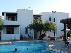 Triantafillas Appartments: Pool - photo 13