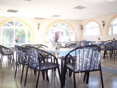 Helga'S Paradise: Restaurant - photo 21