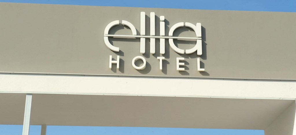 Ellia Hotel: General view