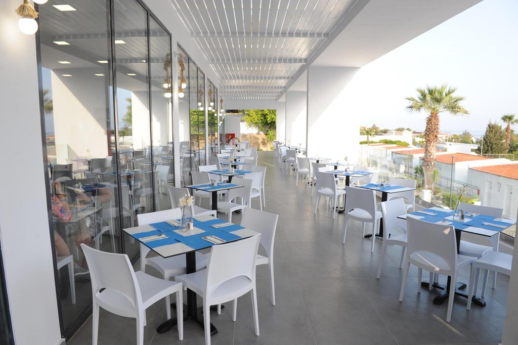 Ellia Hotel: Restaurant