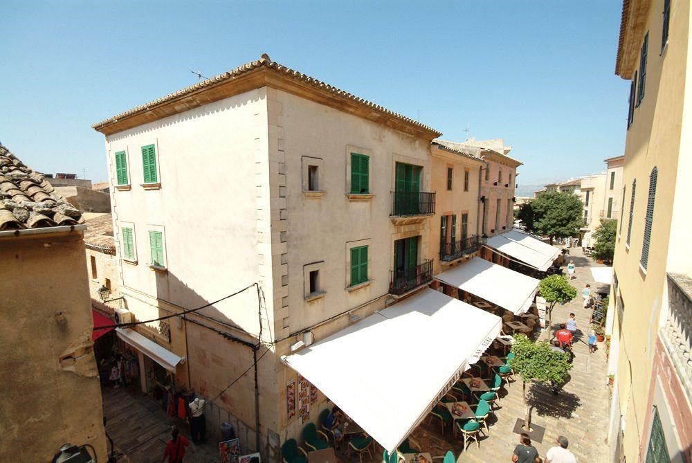 Hostal Fonda Llabres: General view