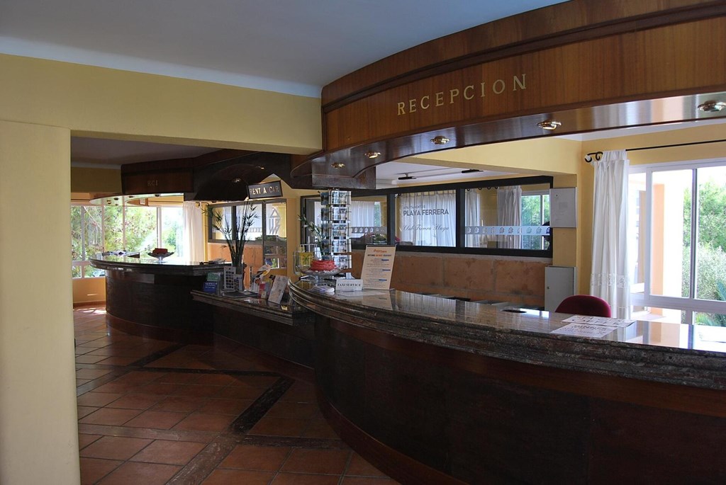 Playa Ferrera: Lobby