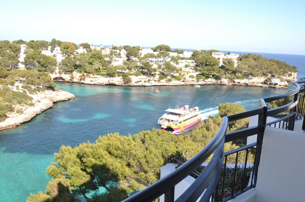 Cala Ferrera: General view