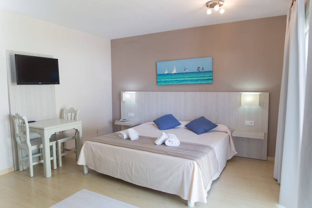 Club Es Talaial: Room APARTMENT CAPACITY 1