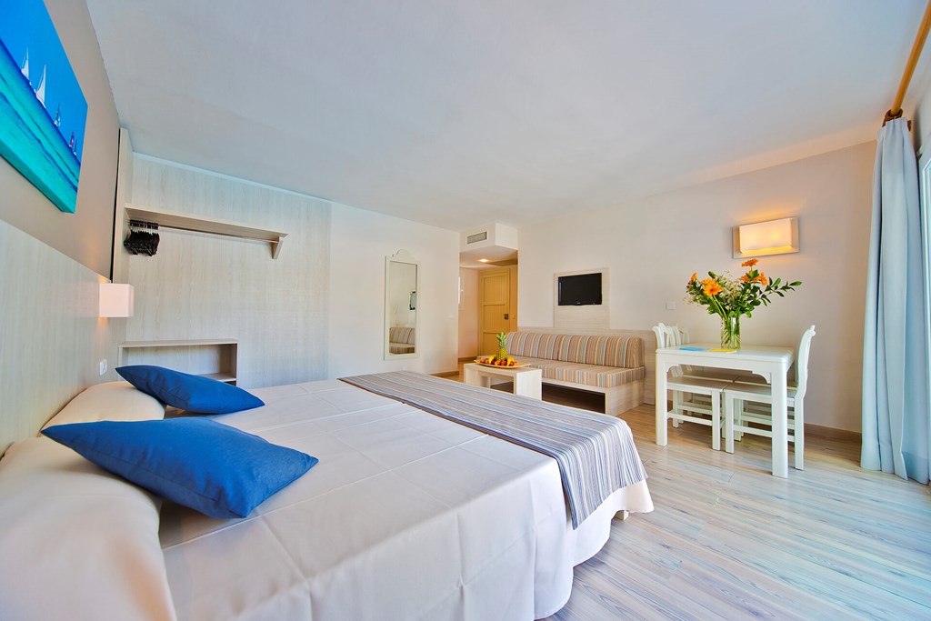 Club Es Talaial: Room APARTMENT CAPACITY 1