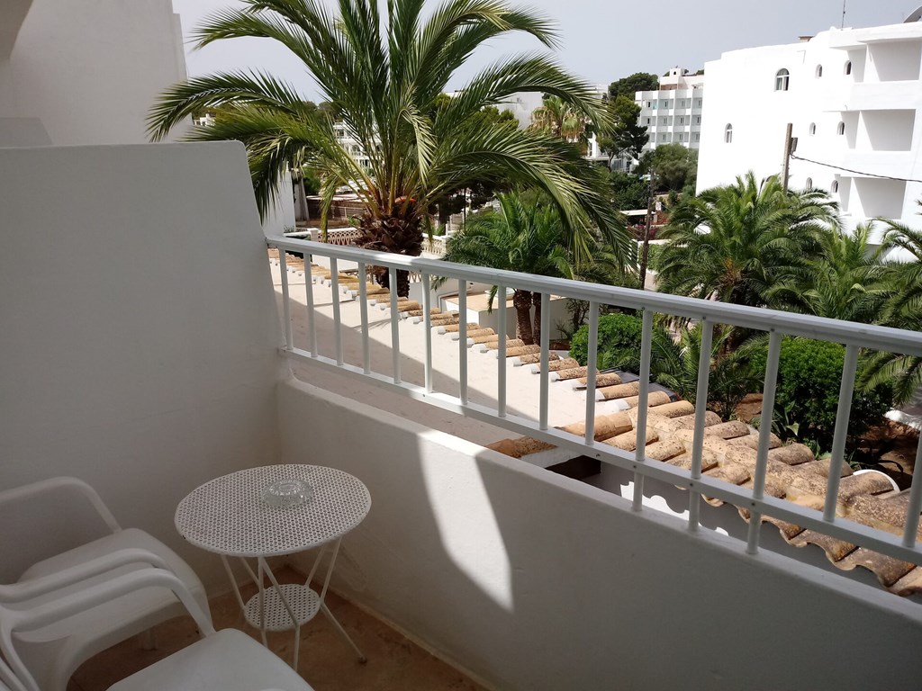 Oasis D'or: Room Double or Twin WITH BALCONY