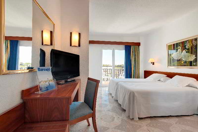 Barcelo Ponent Playa: Room Double or Twin OCEAN VIEW