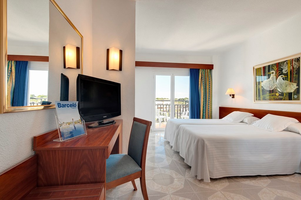 Barcelo Ponent Playa: Room Double or Twin CAPACITY 2