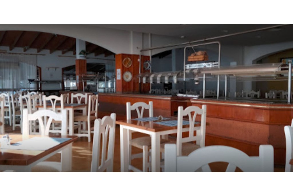 ROC Suites Las Rocas: Restaurant