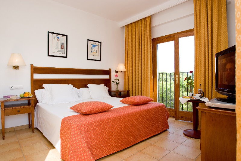 Cala d'Or: Room Double or Twin STANDARD