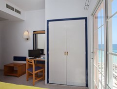 JS Horitzo: Room Double or Twin ECONOMY - photo 30