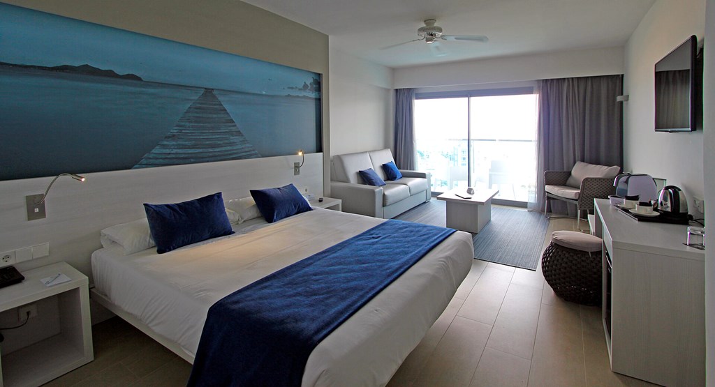 BG Tonga Design Hotel & Suites: Room JUNIOR SUITE SEA VIEW