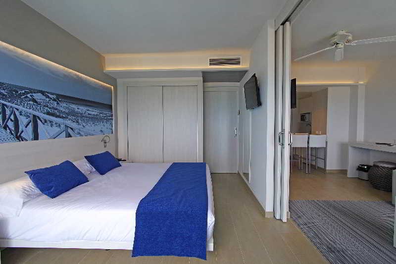 BG Tonga Design Hotel & Suites: Room