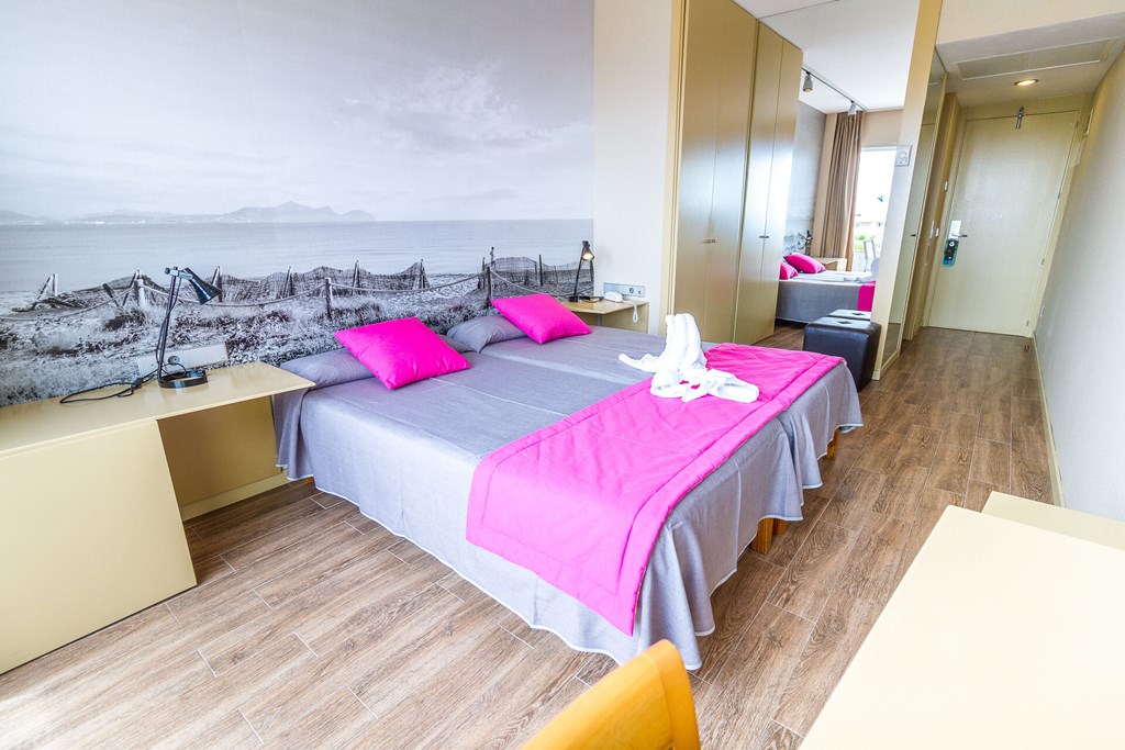 Eix Platja Daurada: Room Double or Twin STANDARD