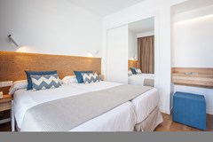 Grupotel Picafort Beach: Room - photo 21