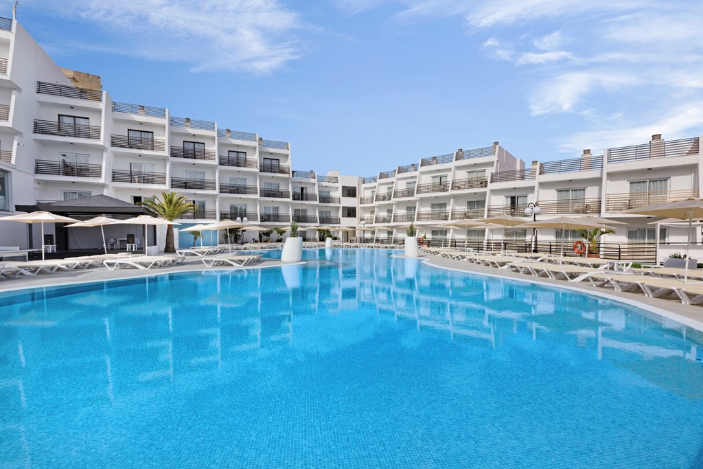 Palmanova Suites by TRH: Pool