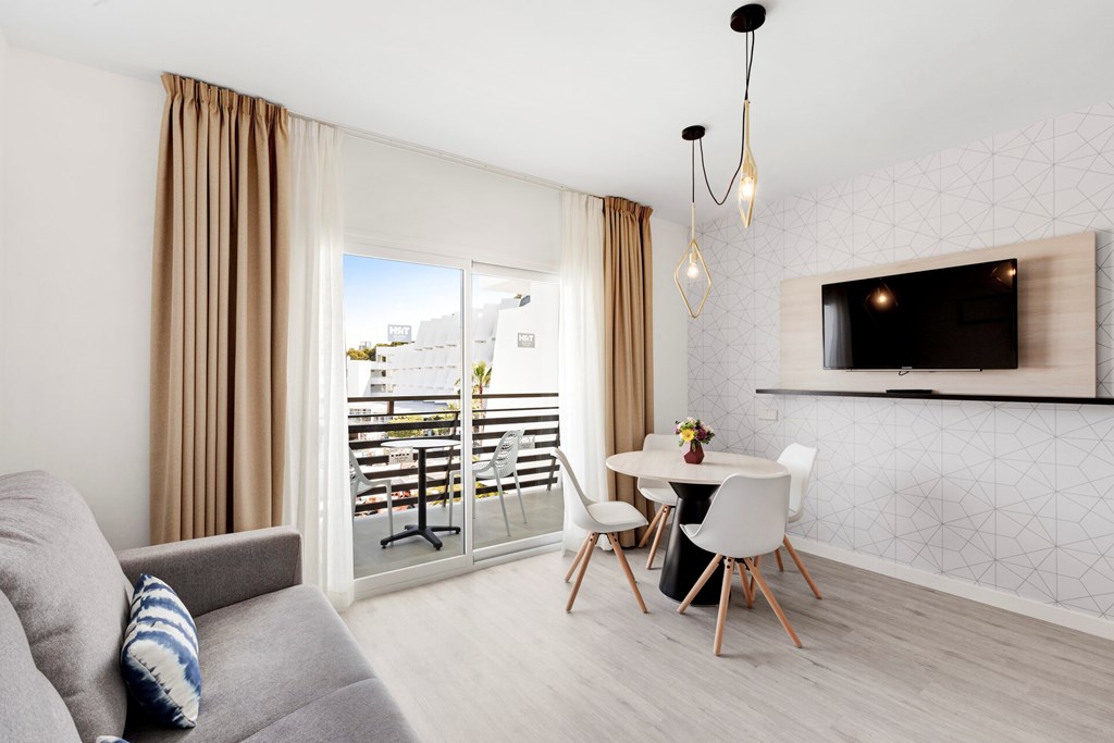 Palmanova Suites by TRH: Room JUNIOR SUITE STANDARD