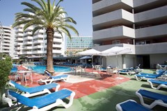 Magalluf Playa - Adults Only: Pool - photo 8